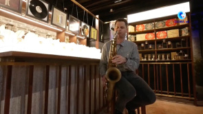 I want to promote cultural exchanges through music: American jazz saxophonist in China